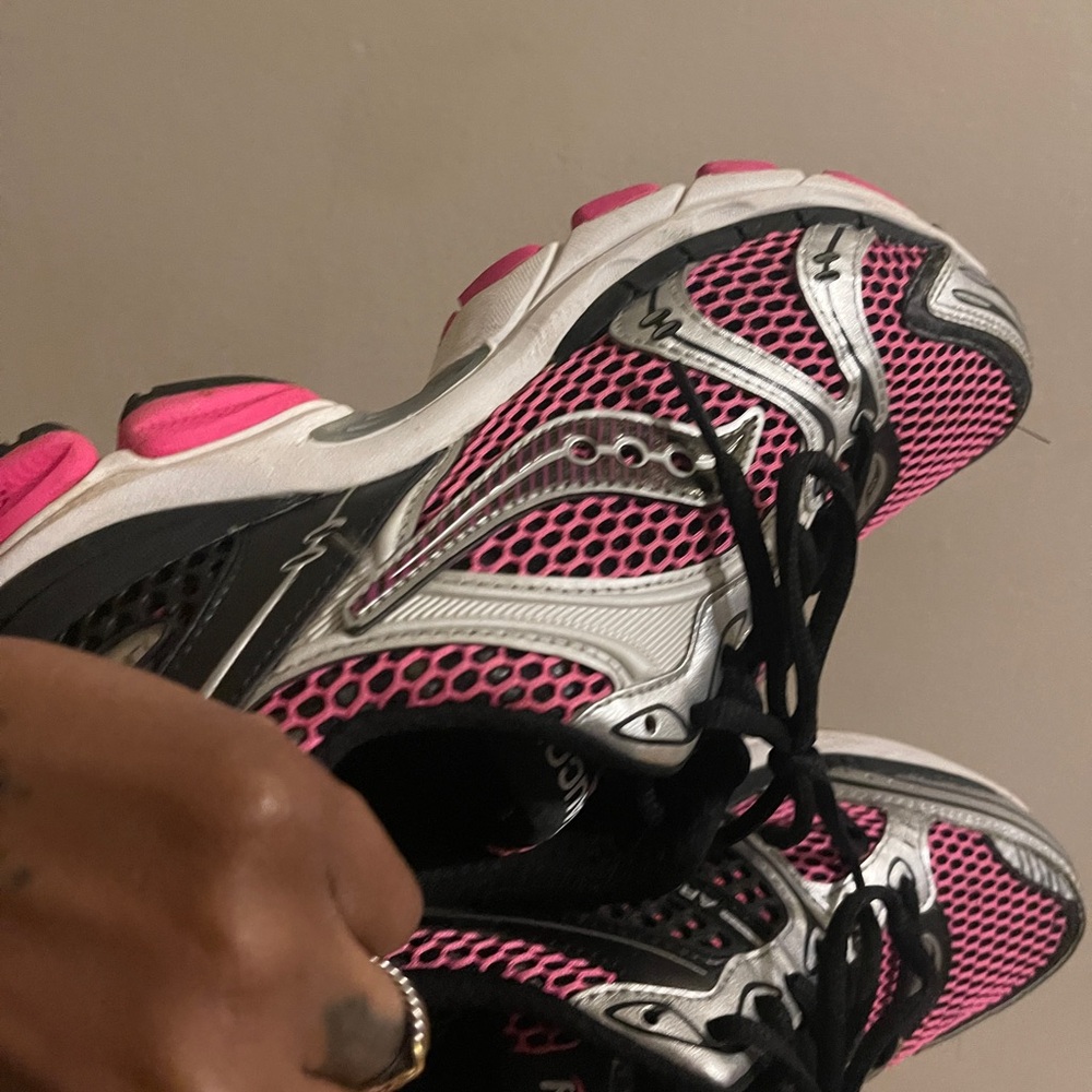 Saucony Women's Pink and Silver Sneakers
